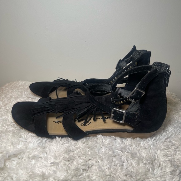 America Rag Fringe Gladiator Sandals - Picture 5 of 8